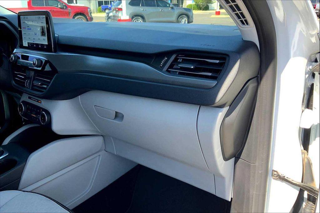 used 2024 Ford Escape car, priced at $27,490