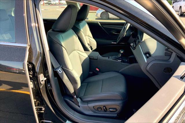 used 2023 Lexus ES 350 car, priced at $40,300