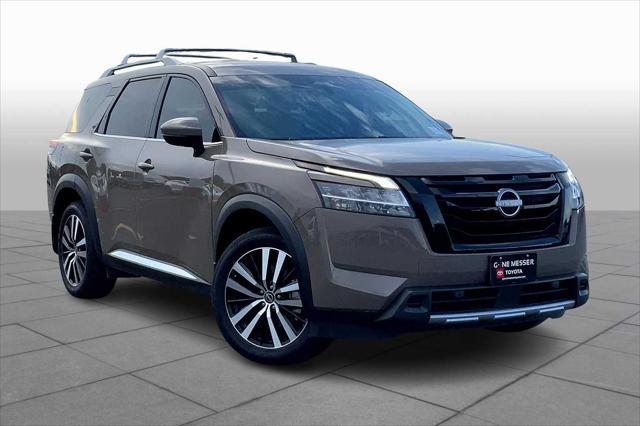 used 2024 Nissan Pathfinder car, priced at $40,470