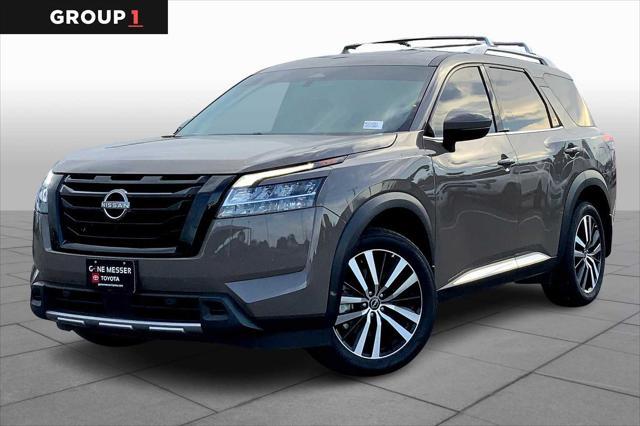 used 2024 Nissan Pathfinder car, priced at $40,470