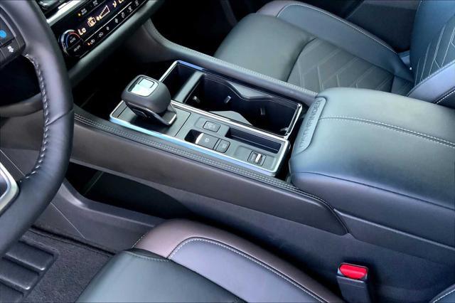 used 2024 Nissan Pathfinder car, priced at $40,470