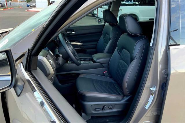 used 2024 Nissan Pathfinder car, priced at $40,470