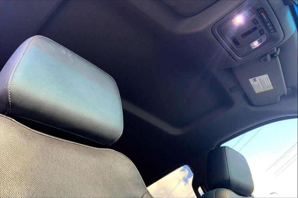 used 2019 Chevrolet Silverado 1500 car, priced at $31,427