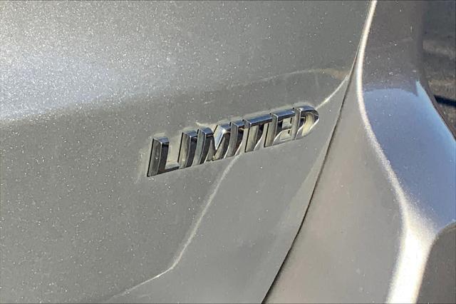 used 2015 Jeep Grand Cherokee car, priced at $11,500