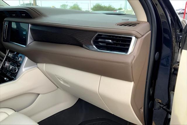 used 2022 GMC Yukon XL car, priced at $56,384