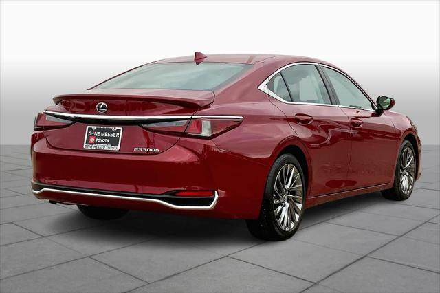 used 2024 Lexus ES 300h car, priced at $46,486