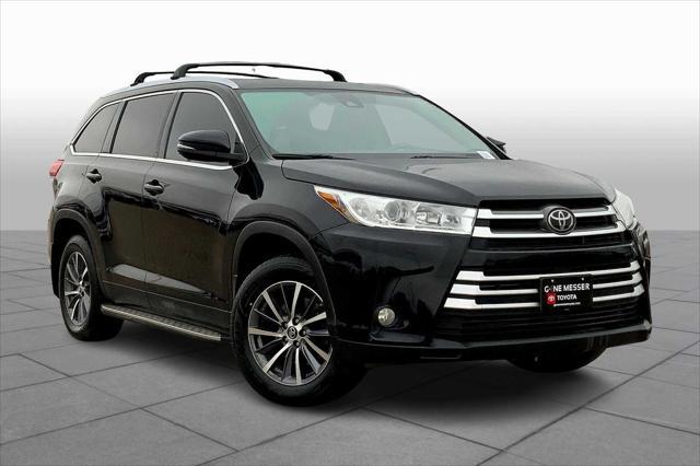 used 2019 Toyota Highlander car, priced at $25,986