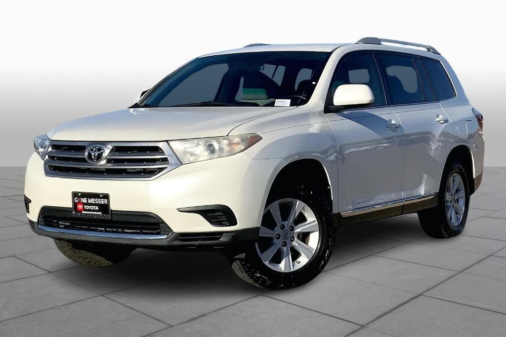 used 2013 Toyota Highlander car, priced at $12,800