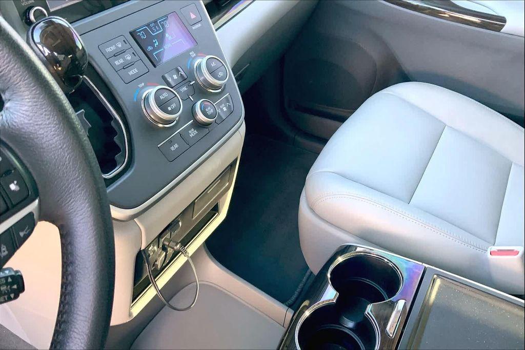 used 2020 Toyota Sienna car, priced at $34,100