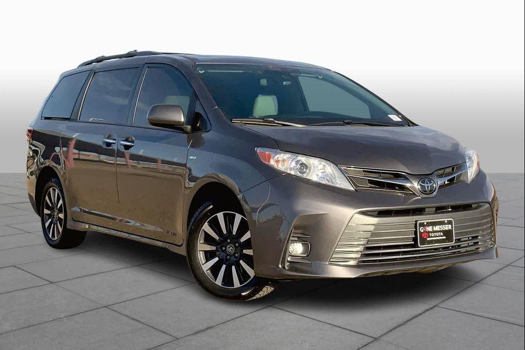 used 2020 Toyota Sienna car, priced at $34,100