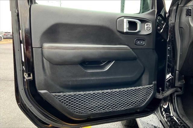 used 2023 Jeep Gladiator car, priced at $35,560