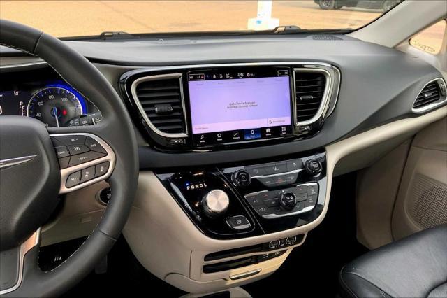 used 2022 Chrysler Pacifica car, priced at $20,986