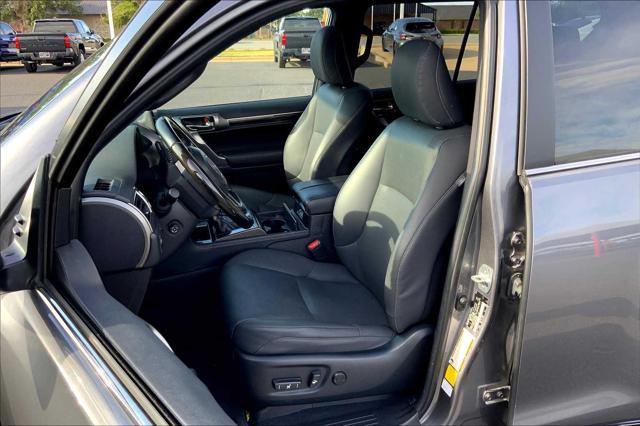 used 2022 Lexus GX 460 car, priced at $53,383