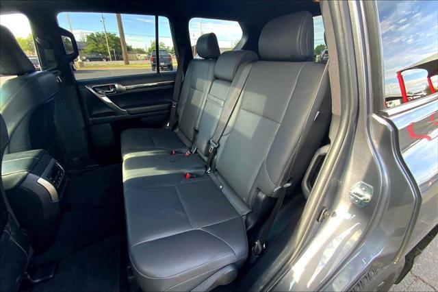 used 2022 Lexus GX 460 car, priced at $53,383