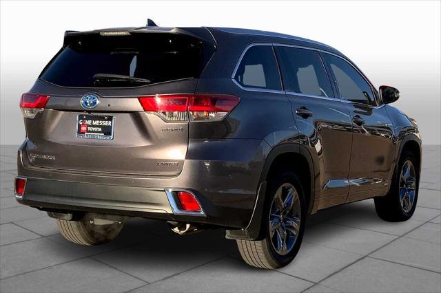 used 2019 Toyota Highlander Hybrid car, priced at $28,126