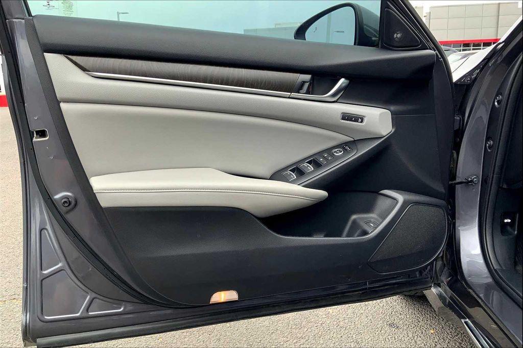 used 2018 Honda Accord car, priced at $20,618