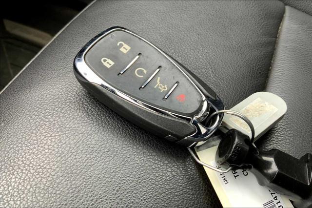 used 2022 Chevrolet Traverse car, priced at $26,600