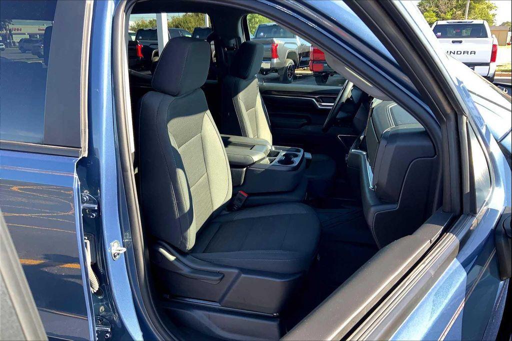 used 2024 Chevrolet Silverado 1500 car, priced at $37,000