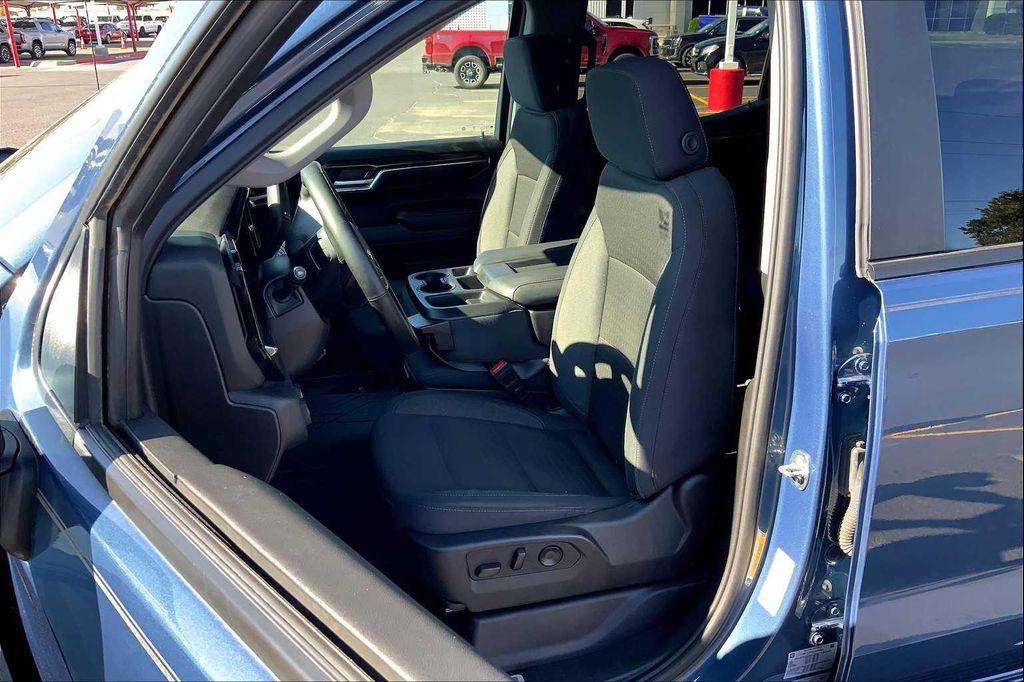 used 2024 Chevrolet Silverado 1500 car, priced at $37,000