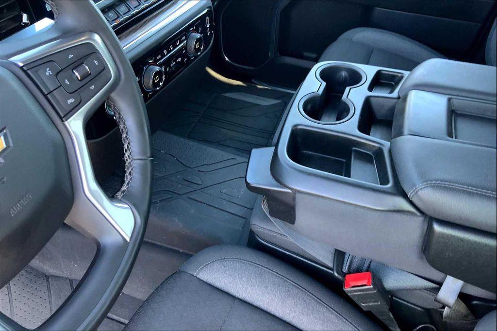 used 2024 Chevrolet Silverado 1500 car, priced at $37,000