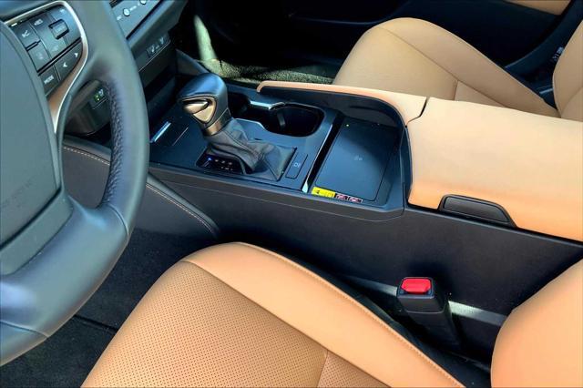 used 2023 Lexus ES 350 car, priced at $38,520