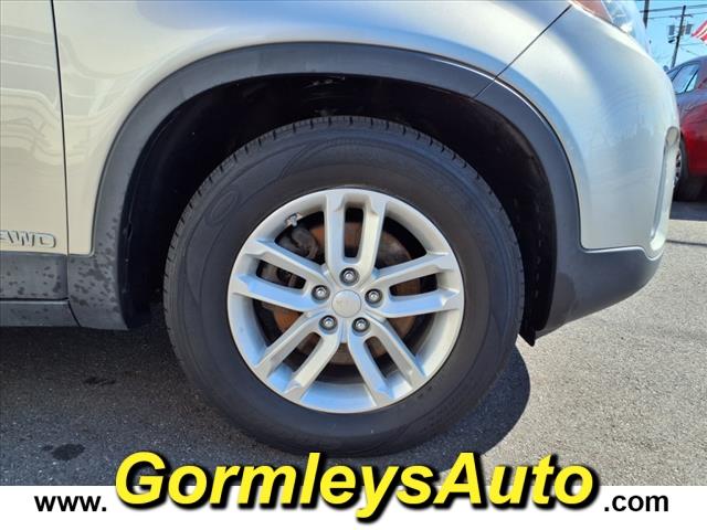 used 2015 Kia Sorento car, priced at $11,990