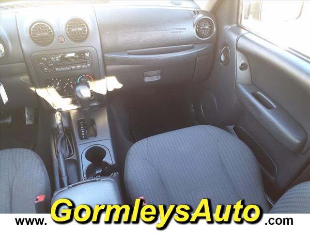 used 2004 Jeep Liberty car, priced at $8,990