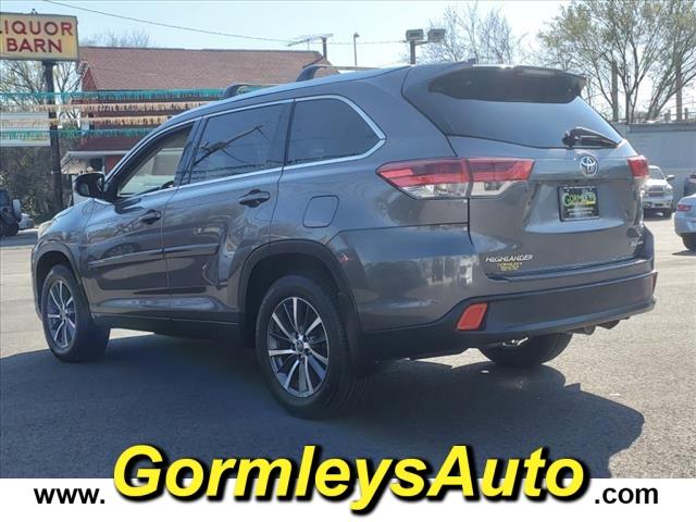 used 2017 Toyota Highlander car, priced at $19,550