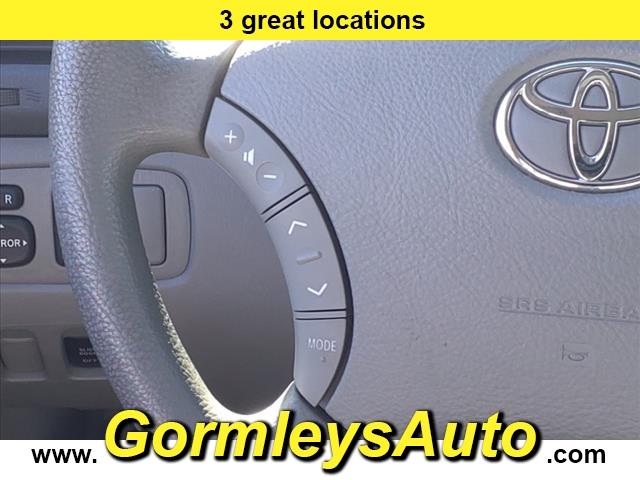 used 2006 Toyota Sienna car, priced at $10,690