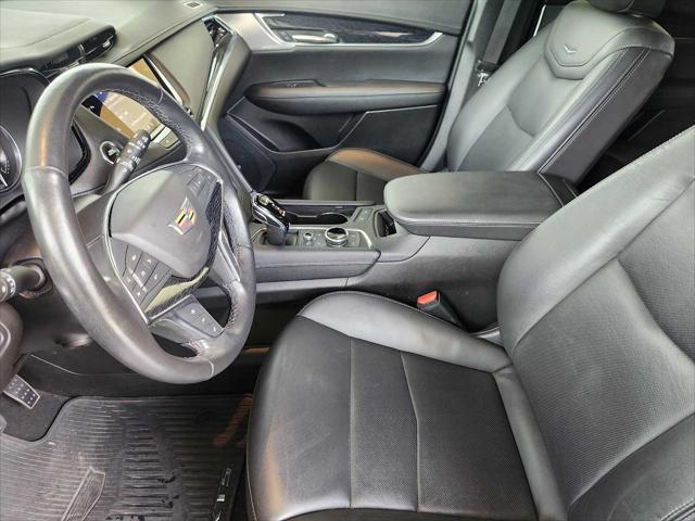 used 2023 Cadillac XT5 car, priced at $34,998