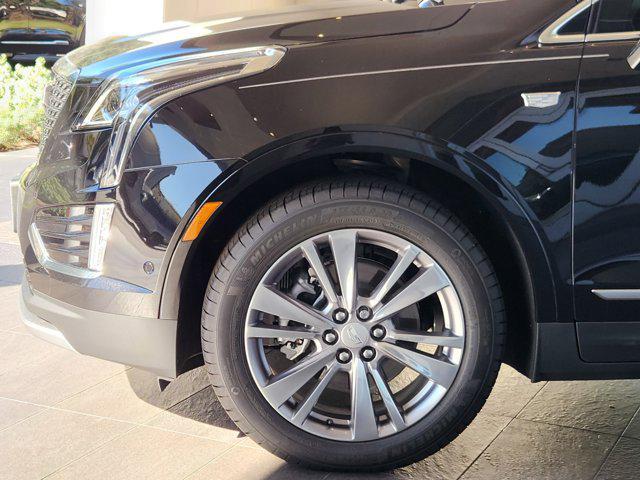 new 2024 Cadillac XT5 car, priced at $56,040