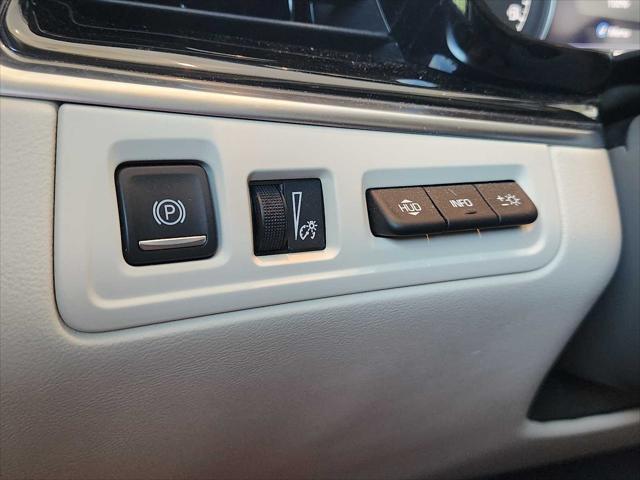 used 2024 Cadillac XT6 car, priced at $47,998