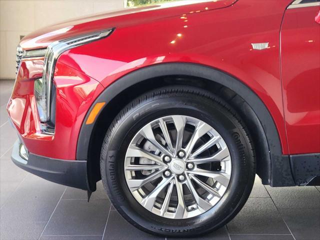 used 2024 Cadillac XT4 car, priced at $37,991