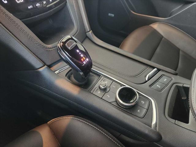 used 2023 Cadillac XT6 car, priced at $35,881