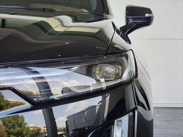 used 2023 Cadillac XT6 car, priced at $35,881
