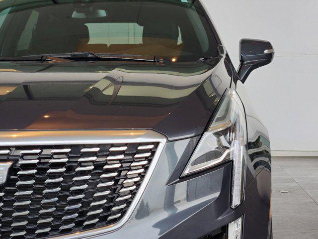 used 2023 Cadillac XT5 car, priced at $30,999