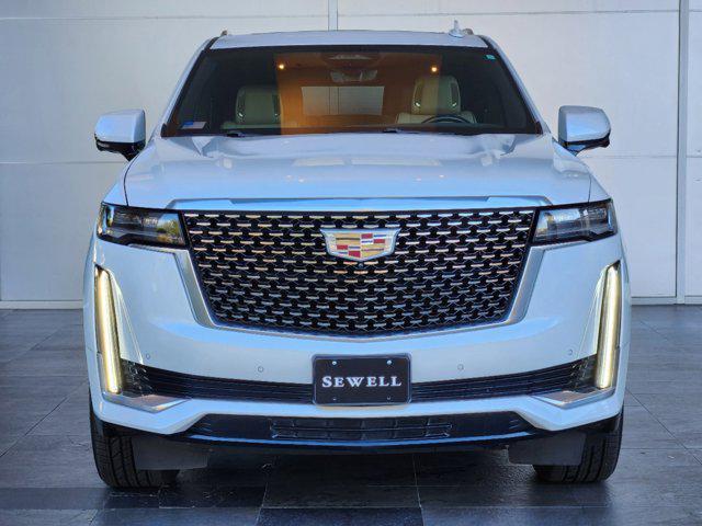 used 2022 Cadillac Escalade ESV car, priced at $63,489