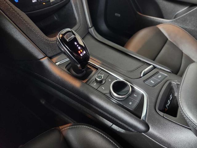used 2024 Cadillac XT6 car, priced at $46,887