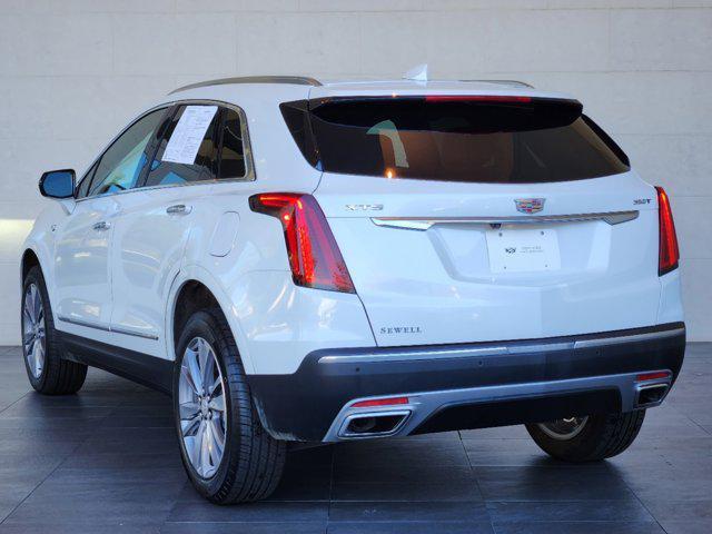 used 2024 Cadillac XT5 car, priced at $41,998