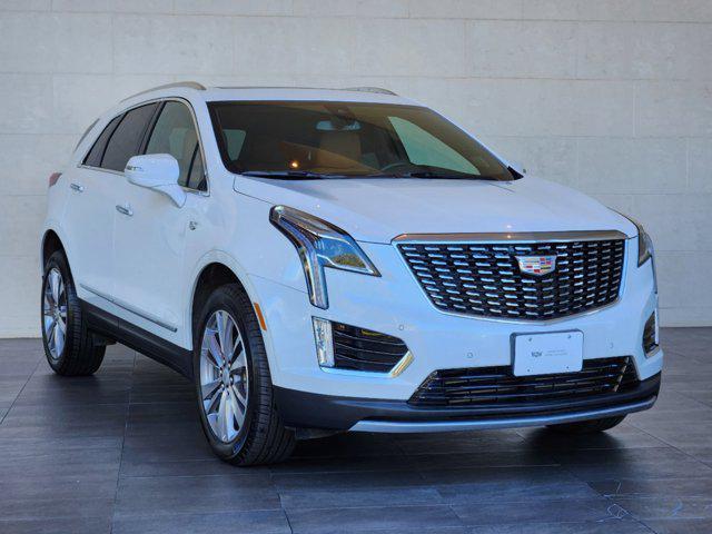 used 2024 Cadillac XT5 car, priced at $41,998