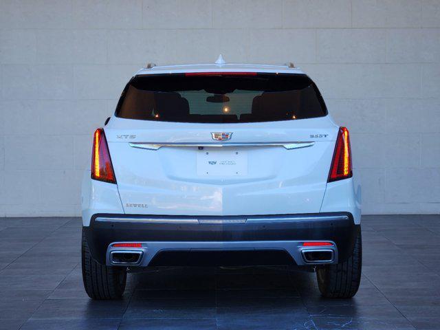 used 2024 Cadillac XT5 car, priced at $41,998