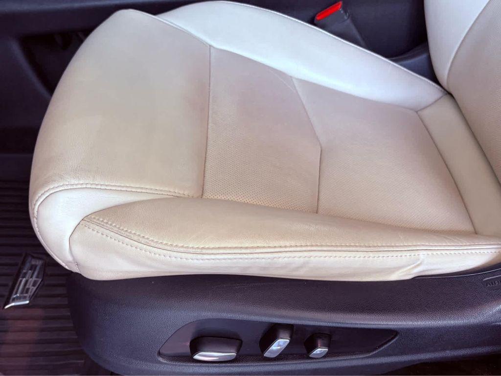 used 2019 Cadillac XT5 car, priced at $18,500