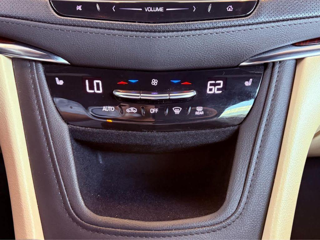 used 2019 Cadillac XT5 car, priced at $18,500
