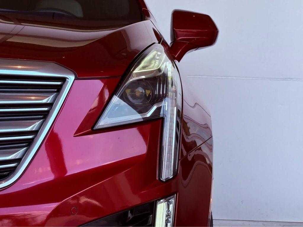 used 2019 Cadillac XT5 car, priced at $18,500