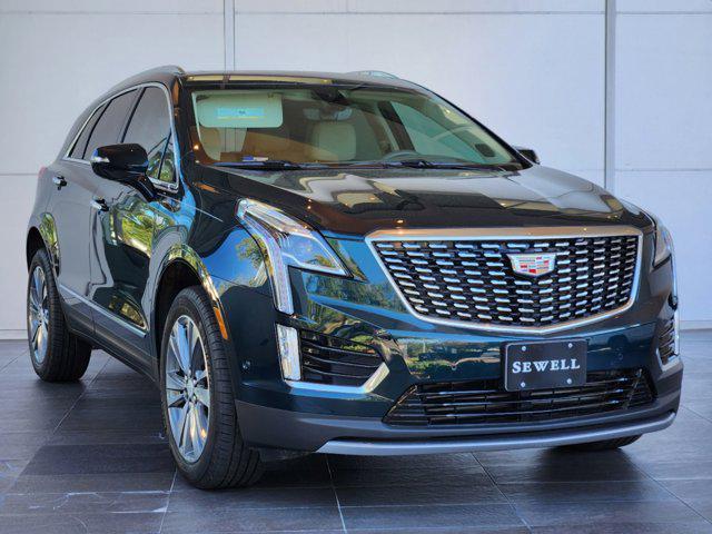 new 2024 Cadillac XT5 car, priced at $54,815