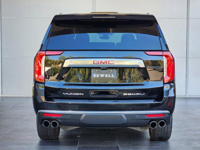 used 2021 GMC Yukon XL car, priced at $41,888