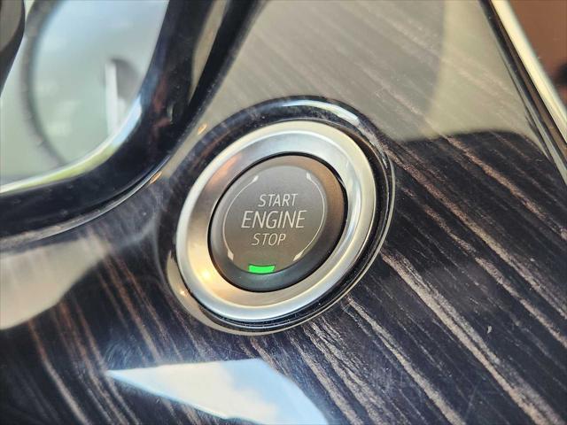 used 2025 Cadillac XT6 car, priced at $49,995