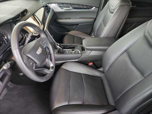 used 2025 Cadillac XT6 car, priced at $49,995