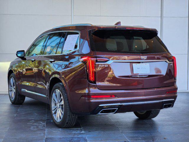 used 2022 Cadillac XT6 car, priced at $38,889