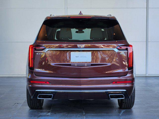 used 2022 Cadillac XT6 car, priced at $38,889